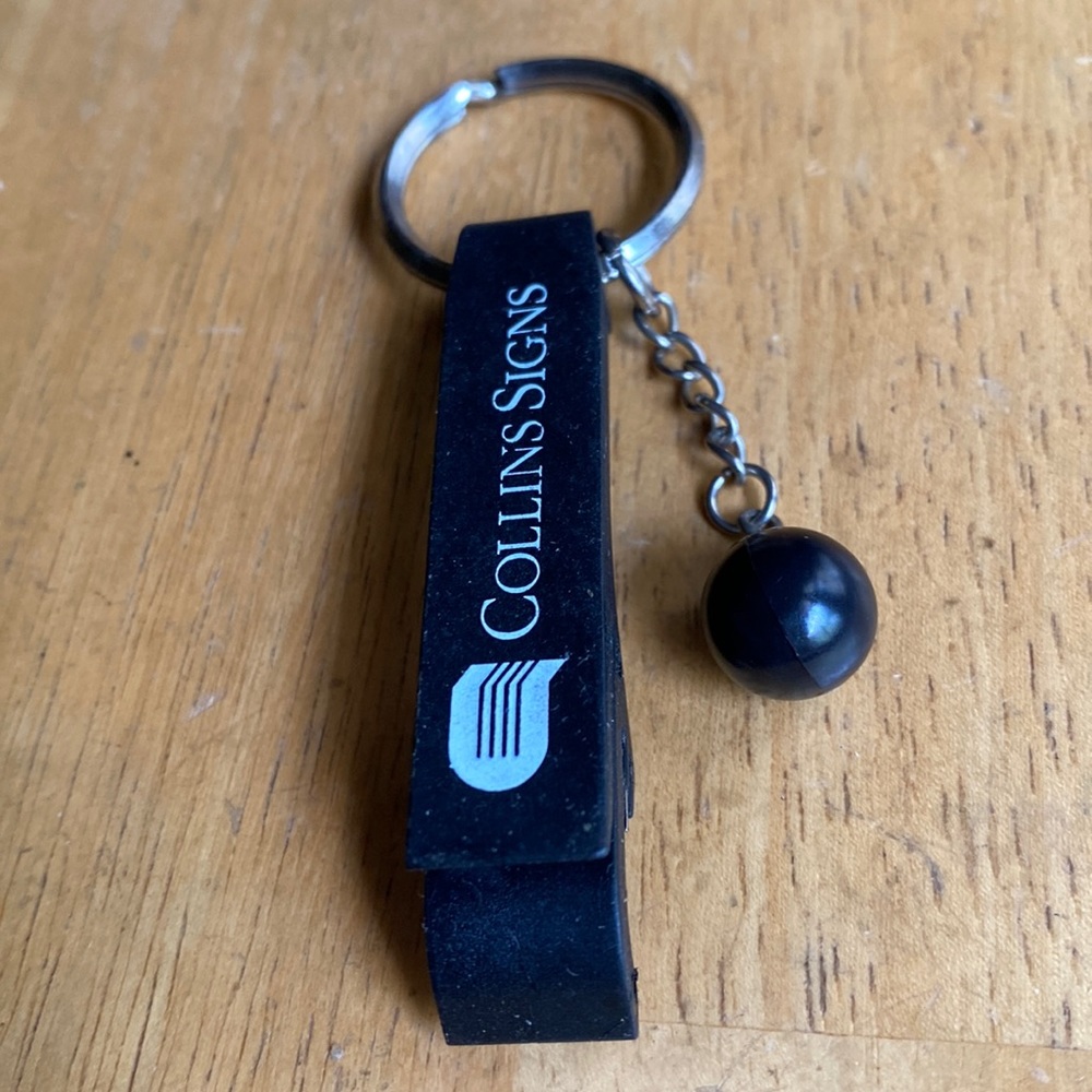 3,5” bottles opener in good condition